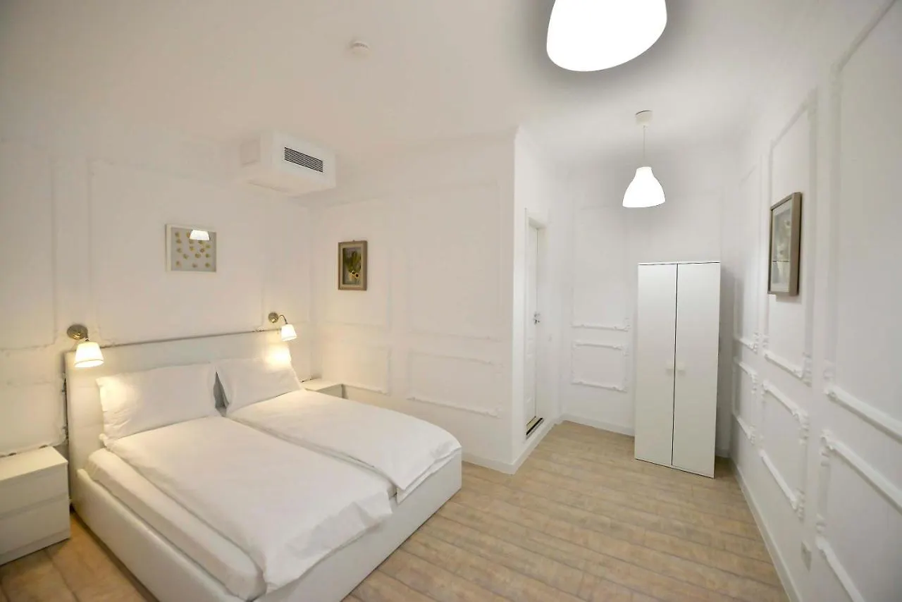 Otilia Aparthotel Bucharest 0*,